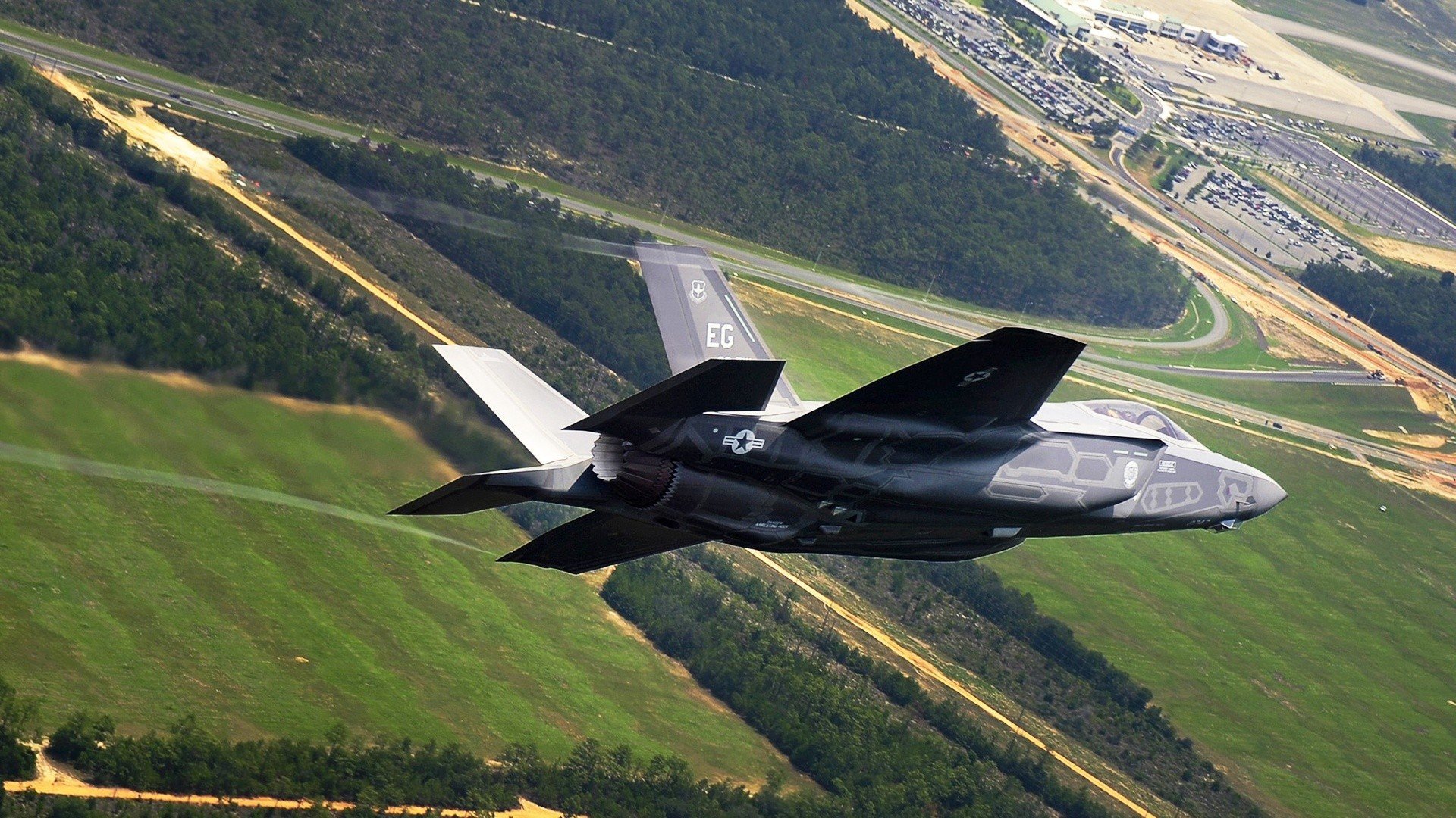 _户外露营运动会：在自然中运动与放松_，户外露营活动方案