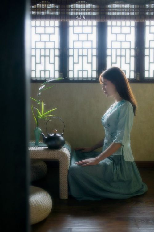 九游下载安装-英超战局激烈，精彩瞬间和关键扑救不断上演，英超 比赛