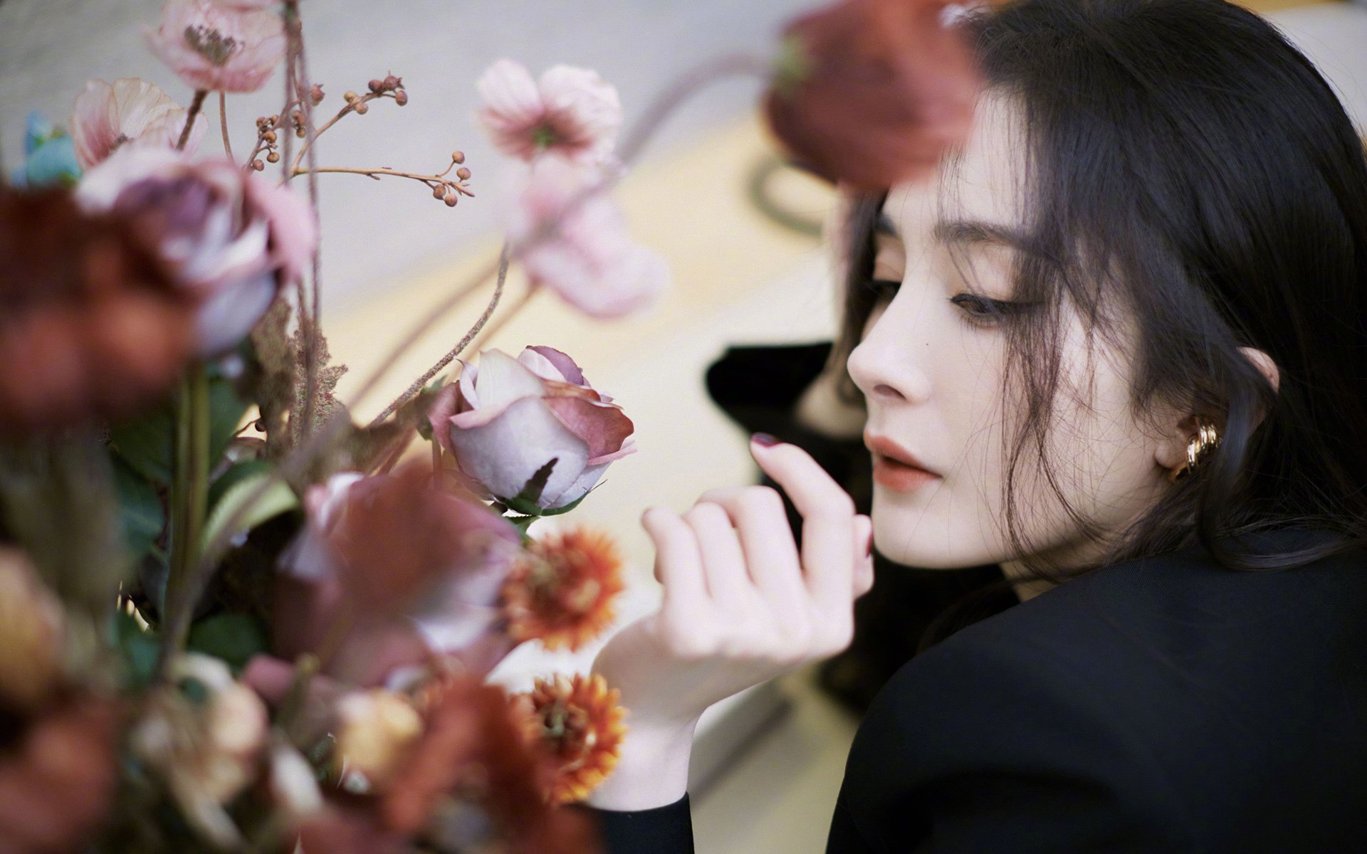 快船主场险胜鹈鹕,乔治命中制胜三分,乔治快船受伤