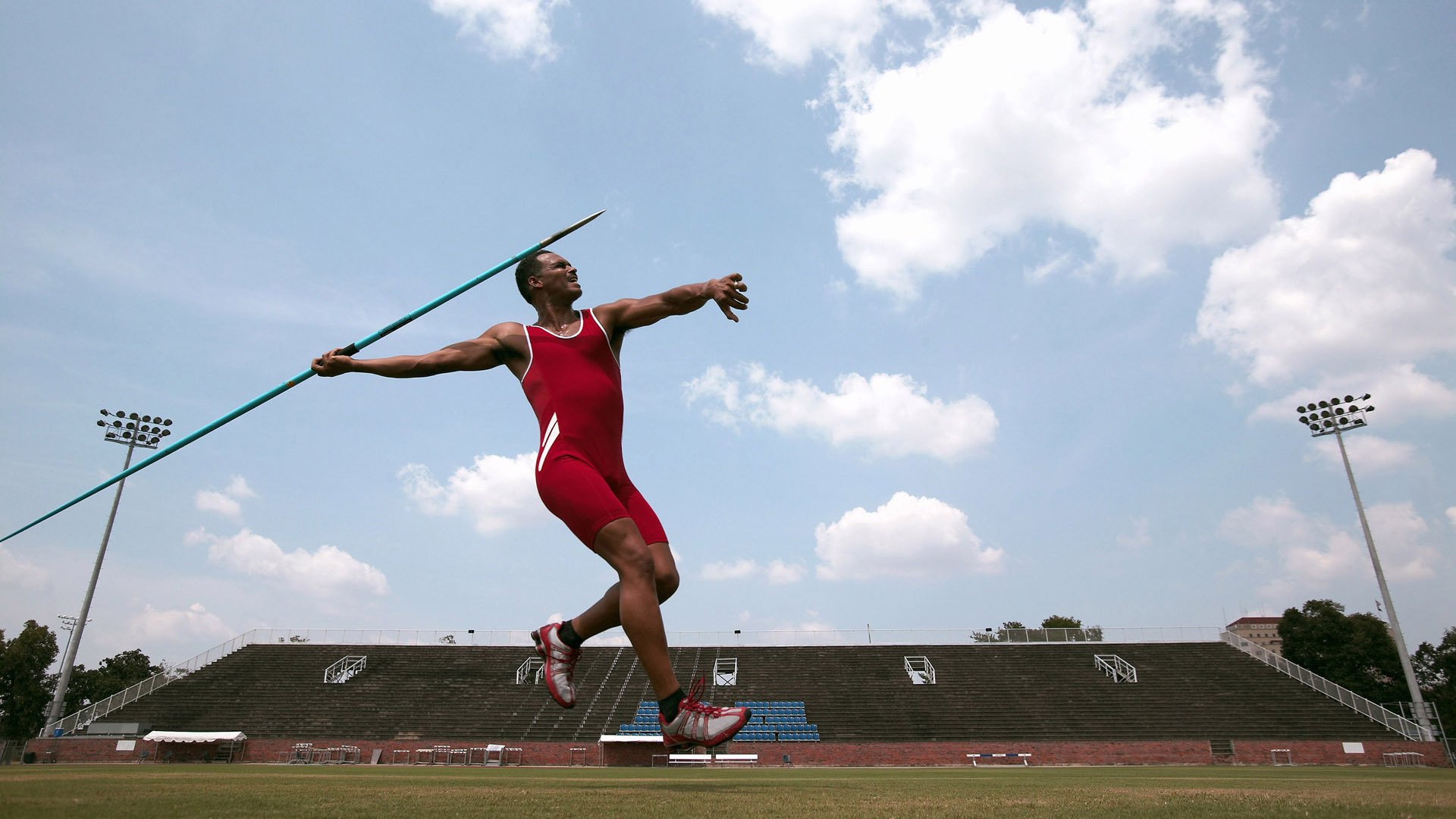 波兰战胜俄罗斯，晋级欧国杯半决赛，波兰欧预赛战绩