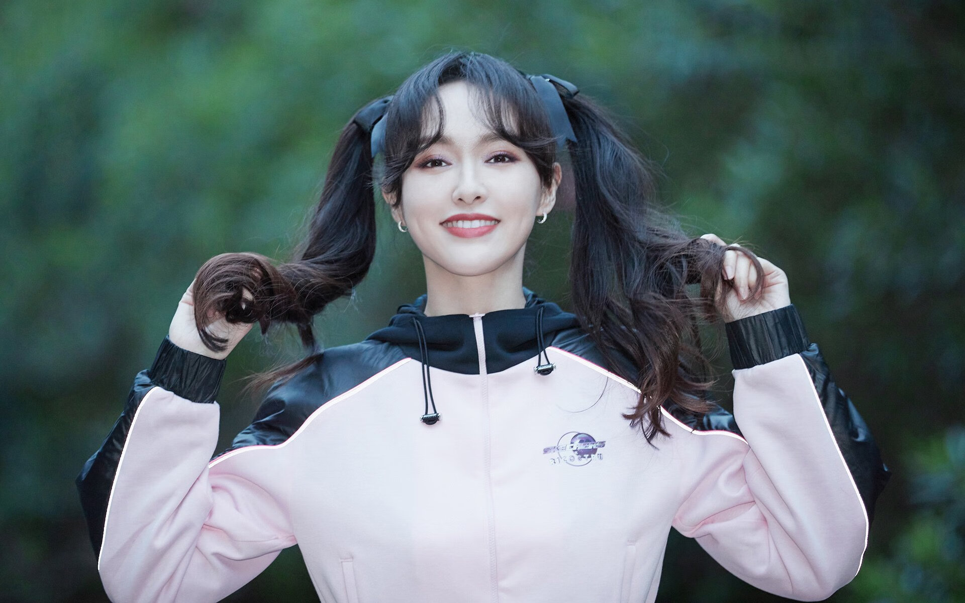 九游app下载中心-美国反曲弓女队在世界杯赛中获得银牌，反曲弓世界冠军