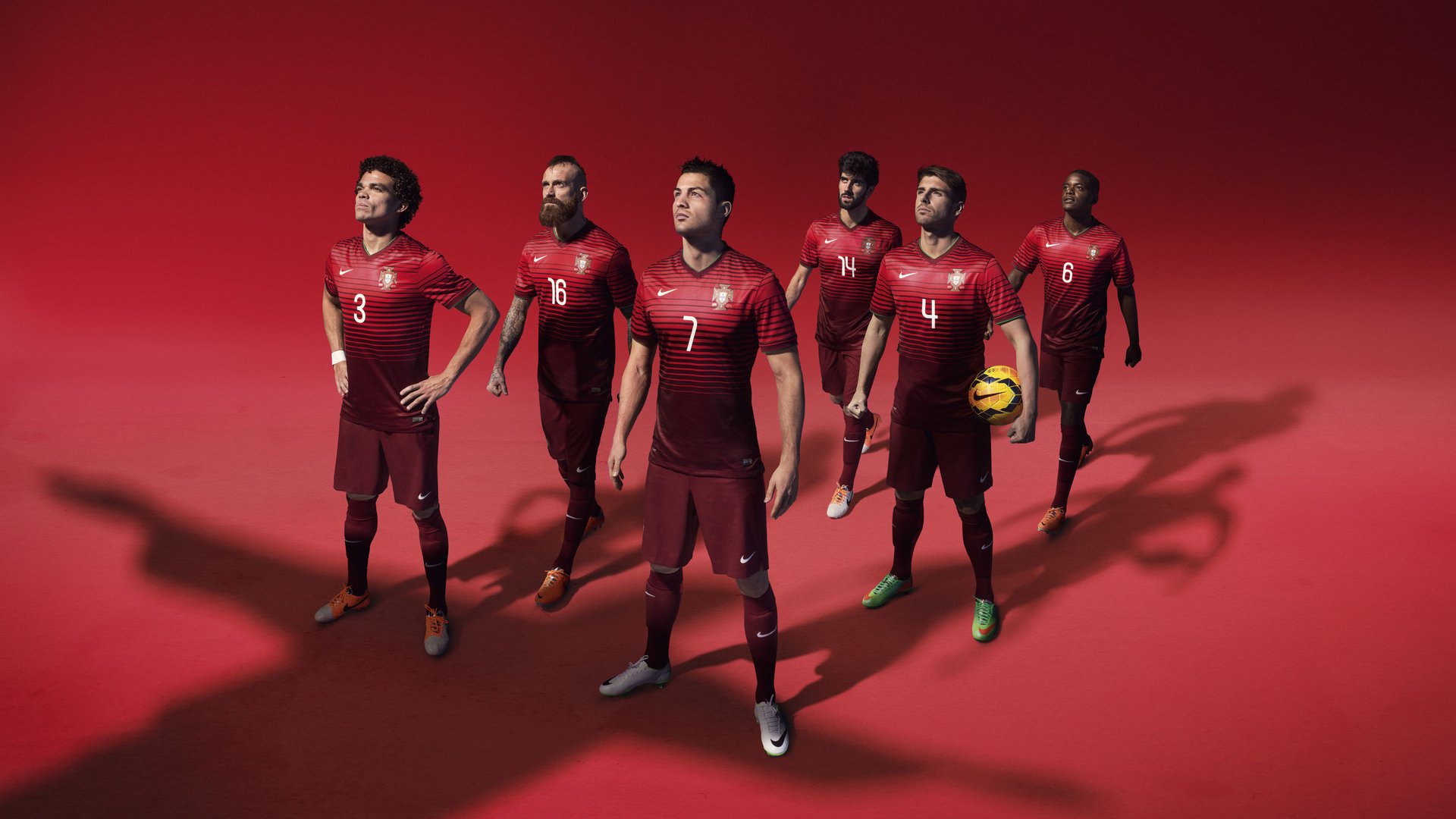 拜仁强化身体素质训练应对高强度赛程,拜仁队训